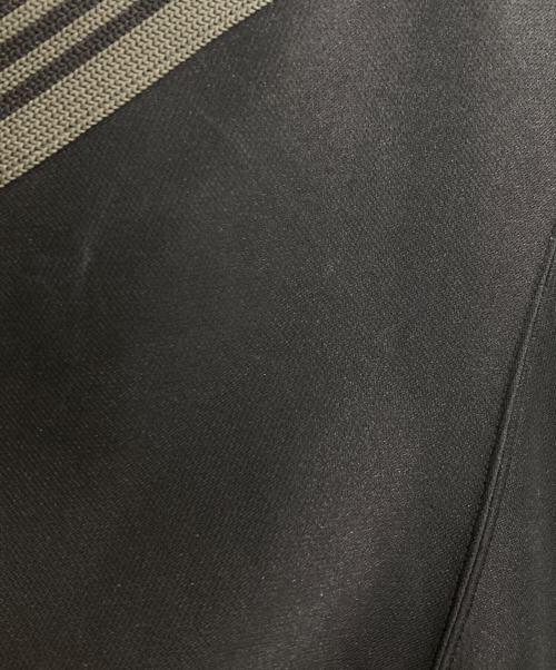Needles（ニードルズ）Needles (ニードルズ) Track S/S Crew Neck Shirt-Poly Smooth ブラック サイズ:Lの古着・服飾アイテム