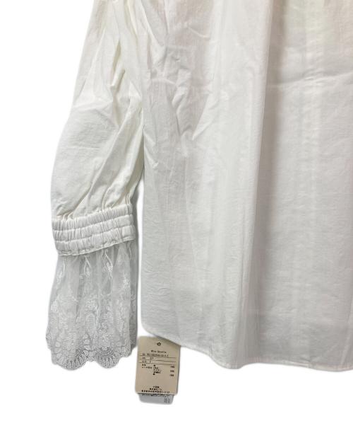 Whim Gazette（ウィムガゼット）Whim Gazette (ウィムガゼット) レースギャザーブラウス ホワイト サイズ:FREE 未使用品の古着・服飾アイテム