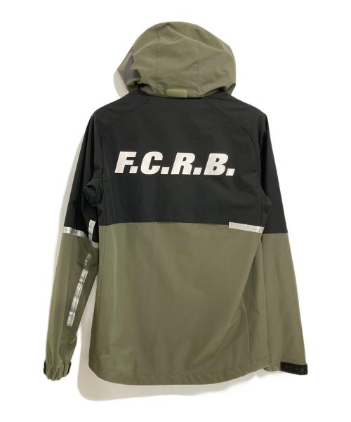 F.C.R.B.（エフシーレアルブリストル）F.C.R.B. (エフシーレアルブリストル) ウォームアップジャケット オリーブ サイズ:Sの古着・服飾アイテム