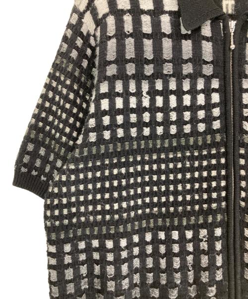 SUPREME（シュプリーム）Supreme (シュプリーム) Gradient Grid Zip Up Polo ブラック サイズ:Sの古着・服飾アイテム