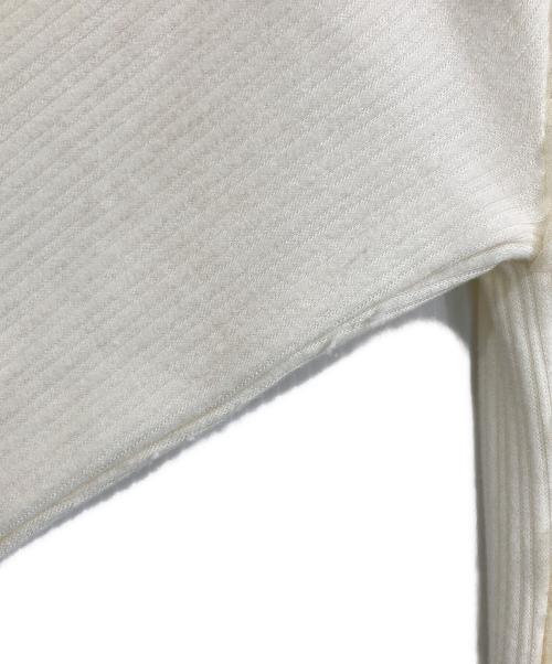 ME me eme（エム ミー エメ）ME me eme (エム ミー エメ) Cross tulle flare mini onepiece アイボリー サイズ:FREEの古着・服飾アイテム