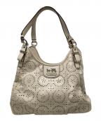 COACHコーチ）の古着「マギー パンチングレザー トートバッグ」｜アイボリー