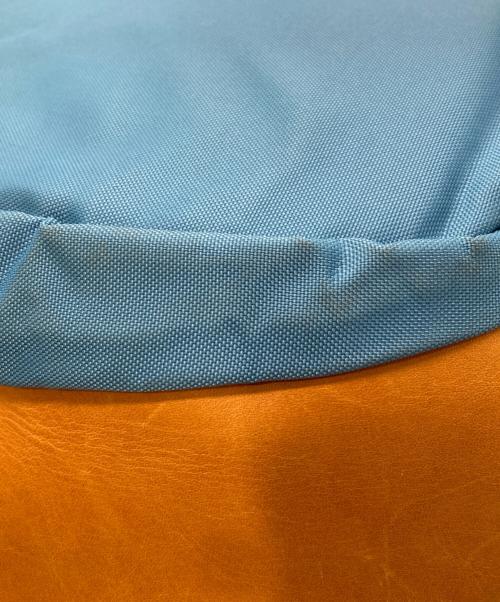 UNDERCOVERISM（アンダーカバーイズム）UNDERCOVERISM (アンダーカバーイズム) レザーショルダーバッグ オレンジ×ブルーの古着・服飾アイテム