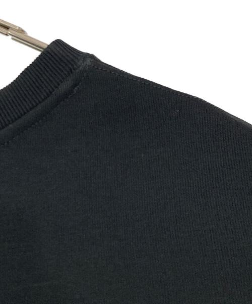 ADSB ANDERSSON BELL（アンダースンベル）ADSB ANDERSSON BELL (アンダースンベル) UNISEX STOOL PATCH LOGO T-SHIRTS ブラック サイズ:Mの古着・服飾アイテム