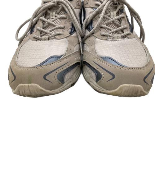 MIZUNO（ミズノ）MIZUNO (ミズノ) スニーカー ベージュ サイズ:28cmの古着・服飾アイテム