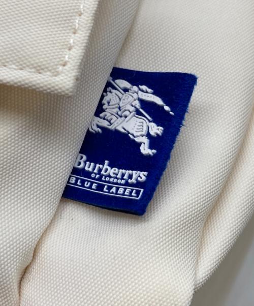 BURBERRY BLUE LABEL（バーバリー ブルー レーベル）BURBERRY BLUE LABEL (バーバリー ブルー レーベル) ナイロンリュック ホワイトの古着・服飾アイテム
