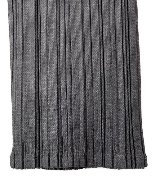 PLEATS PLEASE（プリーツプリーズ）PLEATS PLEASE (プリーツプリーズ) ハイネックプリーツカットソー グレー サイズ:3の古着・服飾アイテム