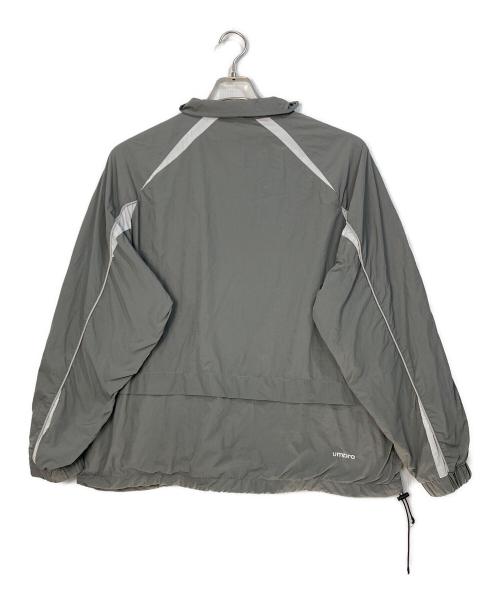 UMBRO（アンブロ）UMBRO (アンブロ) PUBLUX (パブリュクス) ナイロンジャケット グレー サイズ:Ｌの古着・服飾アイテム