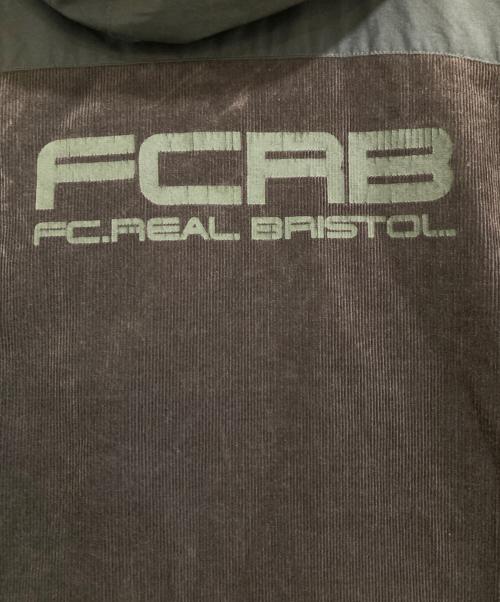 NIKE（ナイキ）NIKE (ナイキ) F.C.R.B. (エフシーレアルブリストル) マウンテンパーカー カーキ サイズ:Ｍの古着・服飾アイテム