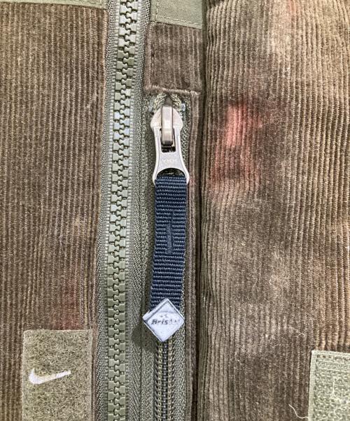 NIKE（ナイキ）NIKE (ナイキ) F.C.R.B. (エフシーレアルブリストル) マウンテンパーカー カーキ サイズ:Ｍの古着・服飾アイテム