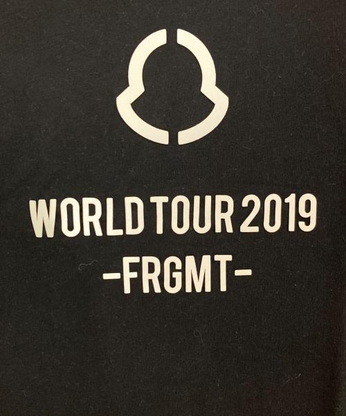 MONCLER（モンクレール）MONCLER (モンクレール) FRAGMENT DESIGN (フラグメントデザイン) WORLD TOUR 2019 TEE ブラック サイズ:Ｓの古着・服飾アイテム
