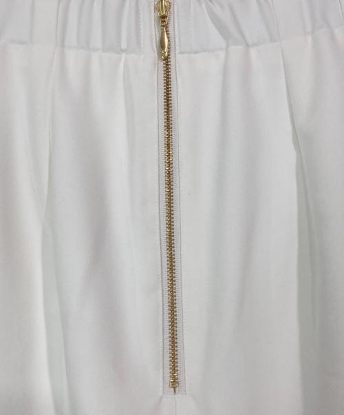 Apuweiser-riche（アプワイザーリッシェ）Apuweiser-riche (アプワイザーリッシェ) ポケットディテールタイトスカート ホワイトの古着・服飾アイテム