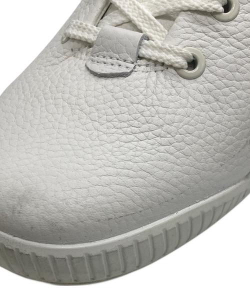 ECCO（エコー）ECCO (エコー) レザーウォータープルーフゴルフシューズ ホワイト サイズ:40の古着・服飾アイテム
