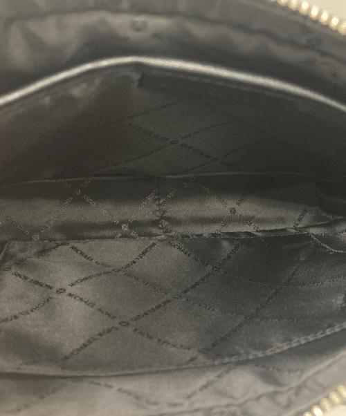 MICHAEL KORS（マイケル・コース）MICHAEL KORS (マイケル・コース) ショルダーバッグ ブラックの古着・服飾アイテム