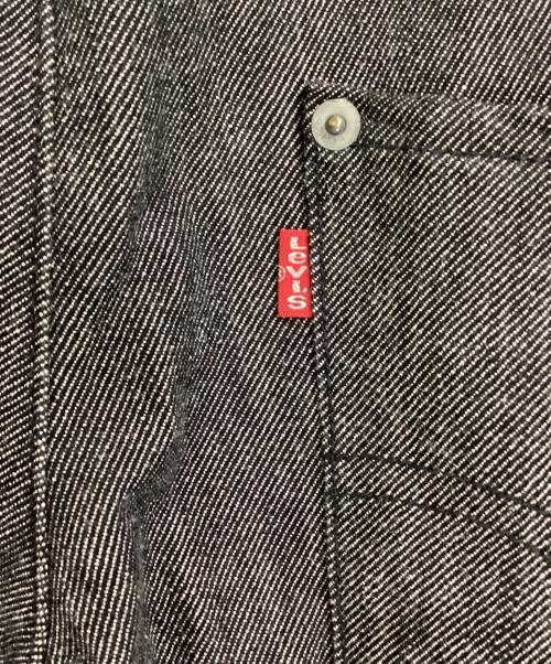 LEVI'S RED（リーバイス レッド）LEVI'S RED (リーバイス レッド) シンチバック 立体裁断デニムパンツ ブラック サイズ:31の古着・服飾アイテム