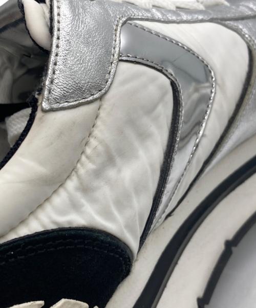 VOILE BLANCHE（ボイルブランシェ）VOILE BLANCHE (ボイルブランシェ) MARAN POWER ホワイト×シルバー サイズ:40の古着・服飾アイテム