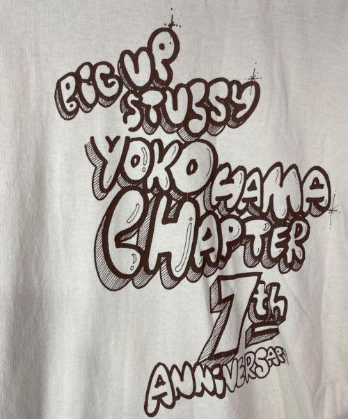 stussy（ステューシー）stussy (ステューシー) yokohama chapter プリントTシャツ ベージュ サイズ:Lの古着・服飾アイテム