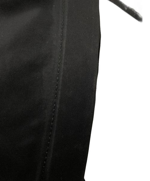 PRADA（プラダ）PRADA (プラダ) ドラムナイロンショルダーバッグ ブラックの古着・服飾アイテム