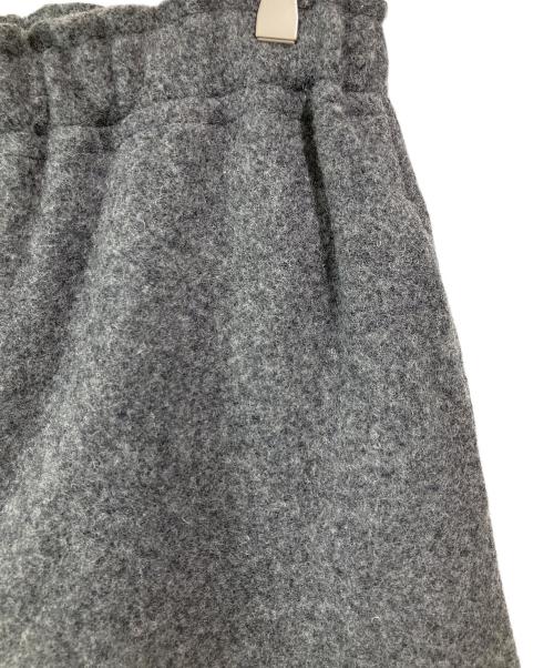 anuke（アンヌーク）ANUKE (アンヌーク) ウールドローストリングパンツ グレー サイズ:38 未使用品の古着・服飾アイテム