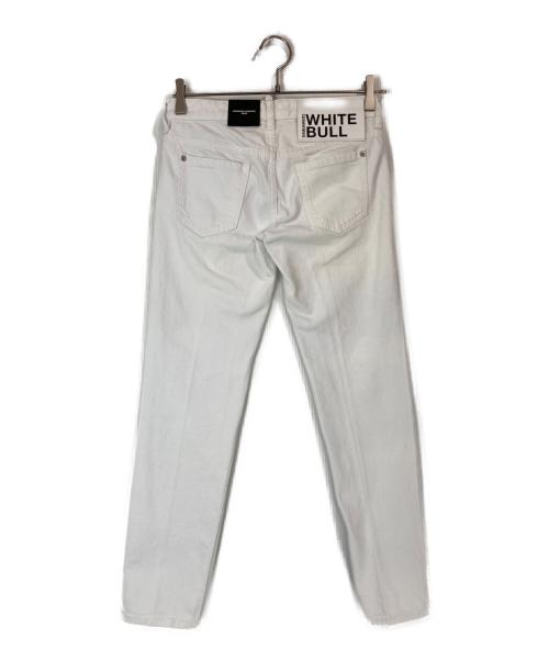 DSQUARED2（ディースクエアード）DSQUARED2 (ディースクエアード) ジェニファークロップドジーンズ ホワイト サイズ:34の古着・服飾アイテム