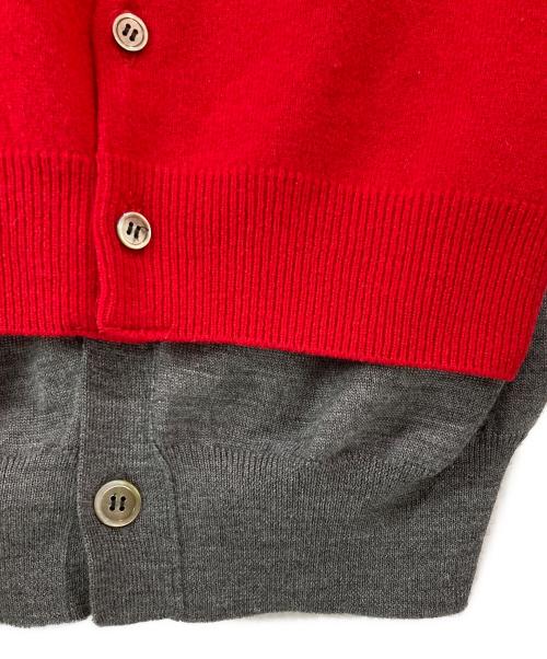 COMME des GARCONS（コムデギャルソン）COMME des GARCONS (コムデギャルソン) 06AW ペルソナ期 レイヤードカーディガン グレー×レッド サイズ:Sの古着・服飾アイテム