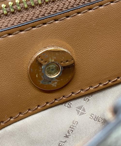 MICHAEL KORS（マイケル・コース）MICHAEL KORS (マイケル・コース) 2WAYバッグ ベージュの古着・服飾アイテム