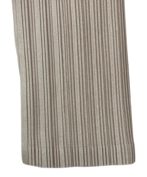 PLEATS PLEASE（プリーツプリーズ）PLEATS PLEASE (プリーツプリーズ) プリーツポロシャツ ベージュ サイズ:3の古着・服飾アイテム