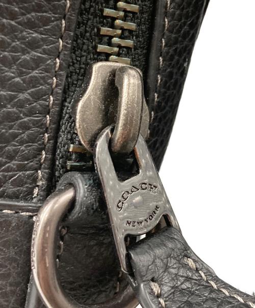 COACH（コーチ）COACH (コーチ) サリバン クロスボディバッグ ブラックの古着・服飾アイテム