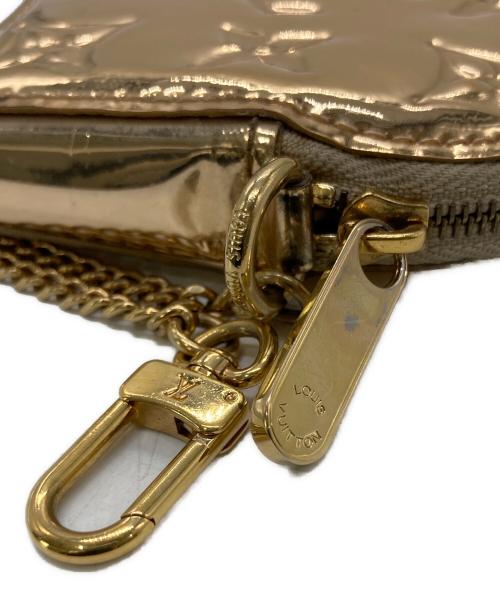 LOUIS VUITTON（ルイ ヴィトン）LOUIS VUITTON (ルイ ヴィトン) コインケース ゴールドの古着・服飾アイテム