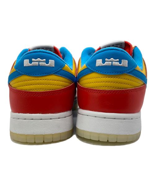 NIKE（ナイキ）NIKE (ナイキ) FRUiTY PEBBLES (フルーティーペブルス) ダンク ロー QS ホワイト×レッド サイズ:28 未使用品の古着・服飾アイテム