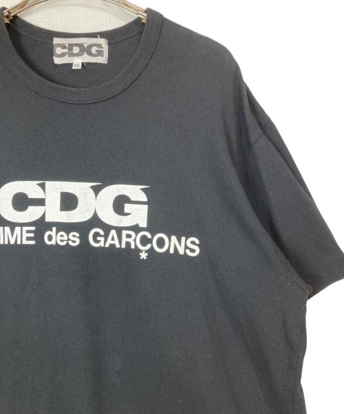 CDG（シーディージー）CDG (シーディージー) ロゴプリントTシャツ ブラック サイズ:XXLの古着・服飾アイテム