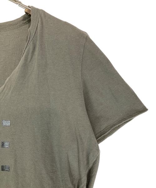 L.G.B（ルグランブルー）L.G.B (ルグランブルー) NUDE Vネックプリントカットソー グレー サイズ:2の古着・服飾アイテム