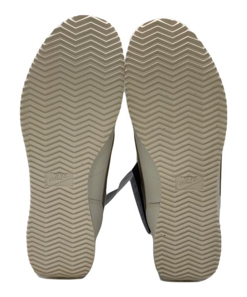 NIKE（ナイキ）NIKE (ナイキ) ウィメンズ コルテッツ ホワイト×ブラウン サイズ:28.5cm 未使用品の古着・服飾アイテム