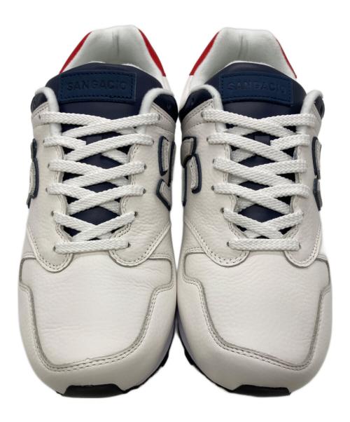 Sangacio（サンガッチョ）SANGACIO (サンガッチョ) トリコロールにゅーず スニーカー ホワイト サイズ:27.5cm 未使用品の古着・服飾アイテム