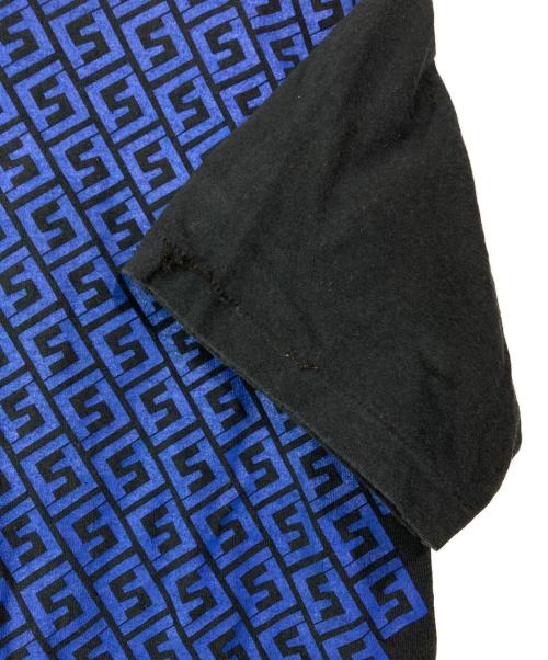stussy（ステューシー）stussy (ステューシー) 00's総柄Tシャツ ブラック×ブルー サイズ:Mの古着・服飾アイテム