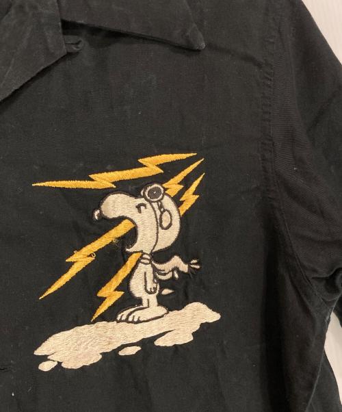 東洋エンタープライズ（トウヨウエンタープライズ）東洋エンタープライズ (トウヨウエンタープライズ) PEANUTS (ピーナッツ) ベトナムシャツ ブラック サイズ:Sの古着・服飾アイテム