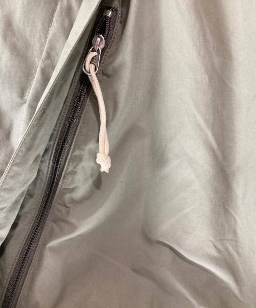 Patagonia（パタゴニア）Patagonia (パタゴニア) F01 インファーノジャケット ブラインオリーブ×グリーンスパーク サイズ:Mの古着・服飾アイテム