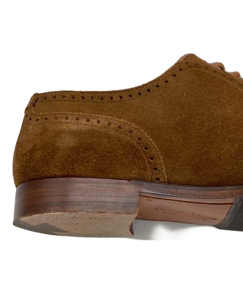 Crockett & Jones（クロケット＆ジョーンズ）Crockett & Jones (クロケット＆ジョーンズ) BARNEYS NEWYORK (バーニーズ・ニューヨーク) ストレートチップスウェードシューズ ブラウン サイズ:SIZE 7 1/2 Eの古着・服飾アイテム