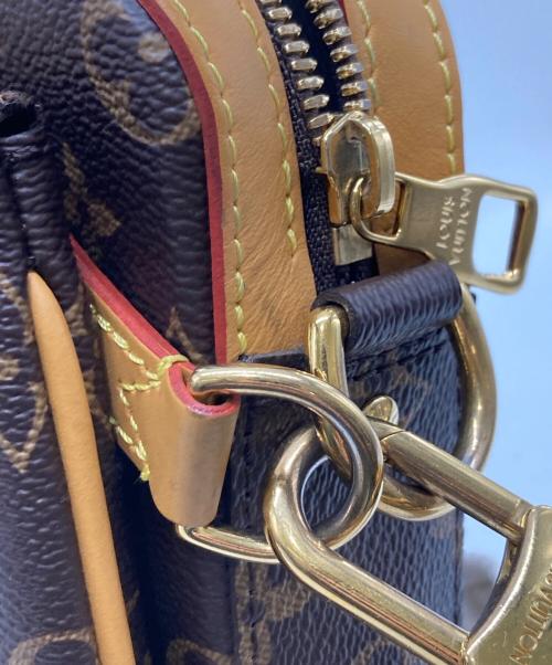 LOUIS VUITTON（ルイ ヴィトン）LOUIS VUITTON (ルイ ヴィトン) NIGO (二ゴー) LV スクエアード・トリオメッセンジャー ブラウンの古着・服飾アイテム