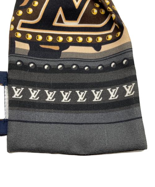 LOUIS VUITTON（ルイ ヴィトン）LOUIS VUITTON (ルイ ヴィトン) バンドー・LVワールド ブラウンの古着・服飾アイテム