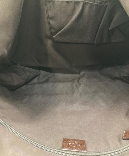 GUCCI（グッチ）GUCCI (グッチ) GGキャンバスショルダーバッグ ベージュの古着・服飾アイテム