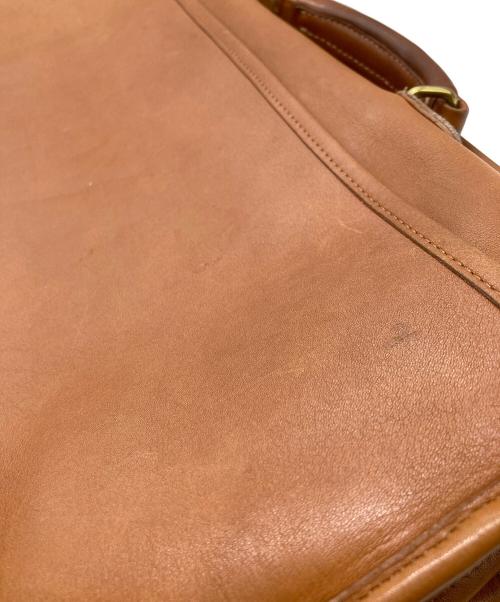 COACH（コーチ）COACH (コーチ) レザーショルダーバッグ ブラウンの古着・服飾アイテム