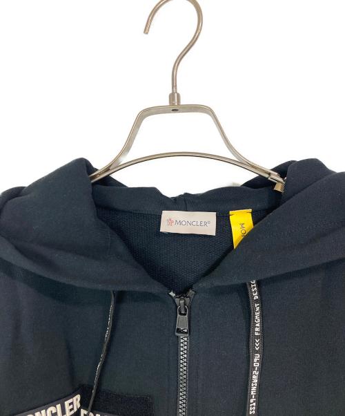MONCLER（モンクレール）MONCLER (モンクレール) FRAGMENT DESIGN (フラグメントデザイン) ジップパーカー ブラック サイズ:Ｓの古着・服飾アイテム
