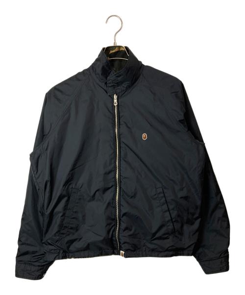 A BATHING APE（アベイシングエイプ）A BATHING APE (アベイシングエイプ) 1ST CAMOリバーシブルナイロンスイングトップ ブラック×カーキ サイズ:Ｍの古着・服飾アイテム
