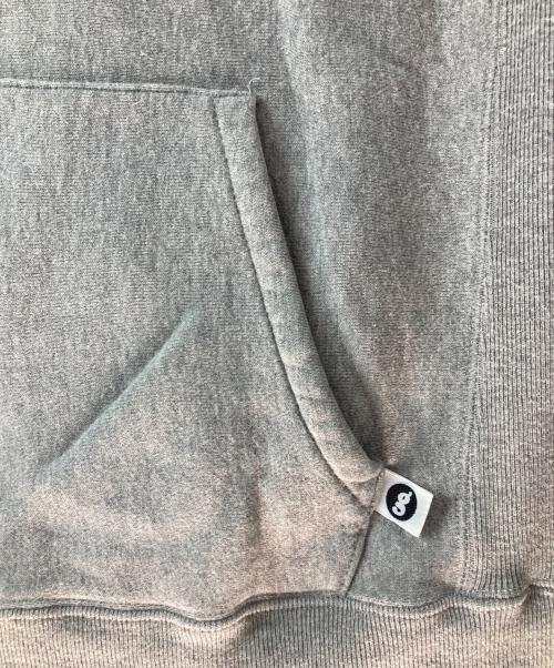 GOODENOUGH（グットイナフ）GOODENOUGH (グッドイナフ) COLLEGE SWEAT PARKA グレー サイズ:FREEの古着・服飾アイテム