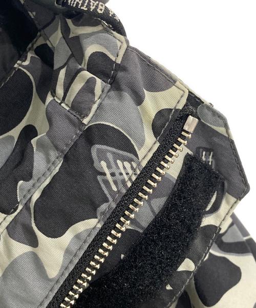 A BATHING APE（アベイシングエイプ）A BATHING APE (アベイシングエイプ) stussy (ステューシー) スノーボードジャケット グレー サイズ:Lの古着・服飾アイテム