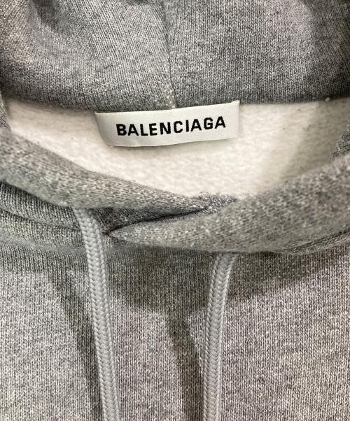 BALENCIAGA（バレンシアガ）BALENCIAGA (バレンシアガ) BBロゴプリントプルオーバーパーカー グレー サイズ:Lの古着・服飾アイテム
