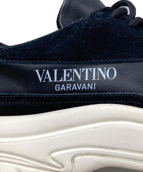 VALENTINO（ヴァレンティノ）VALENTINO (ヴァレンティノ) ダッドスニーカー ブラック サイズ:SIZE 42 1/2の古着・服飾アイテム