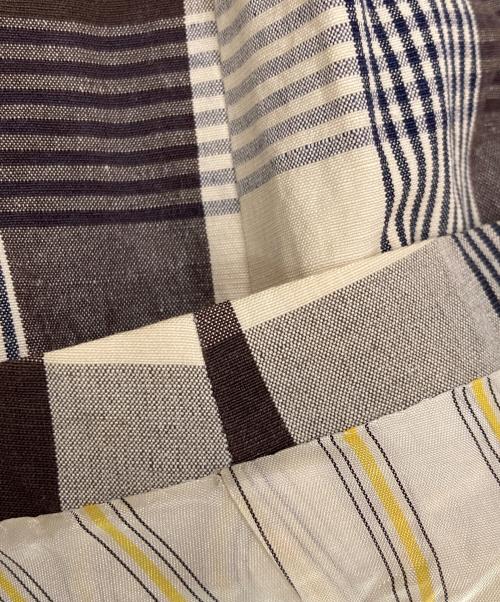 LARDINI（ラルディーニ）LARDINI (ラルディーニ) 段返り3Bテーラードジャケット ベージュ サイズ:SIZE 48の古着・服飾アイテム