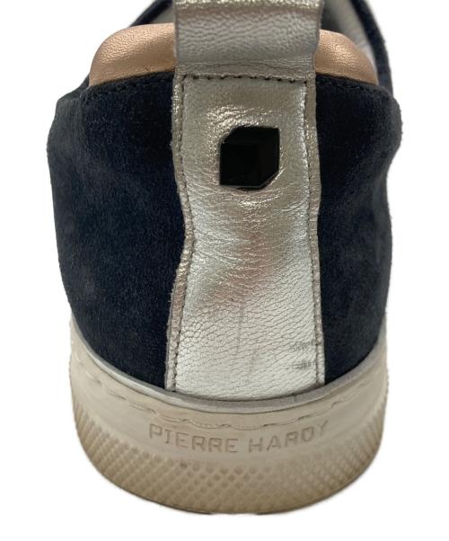 PIERRE HARDY（ピエールアルディ）PIERRE HARDY (ピエールアルディ) スリッポン ブラック サイズ:39の古着・服飾アイテム